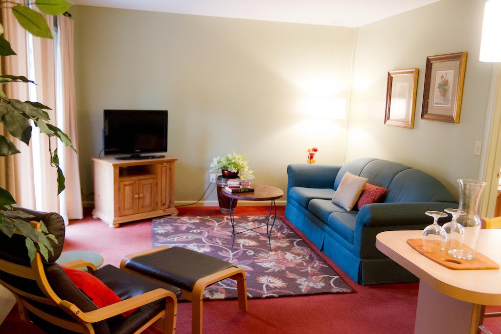 Summers Inn Ludington - Adults Only Room photo